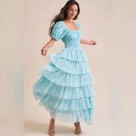 Altar'd State Dresses & Skirts - Altar’d State Jane Floral  Blue Tiered Puff-Sleeve Midi Dress